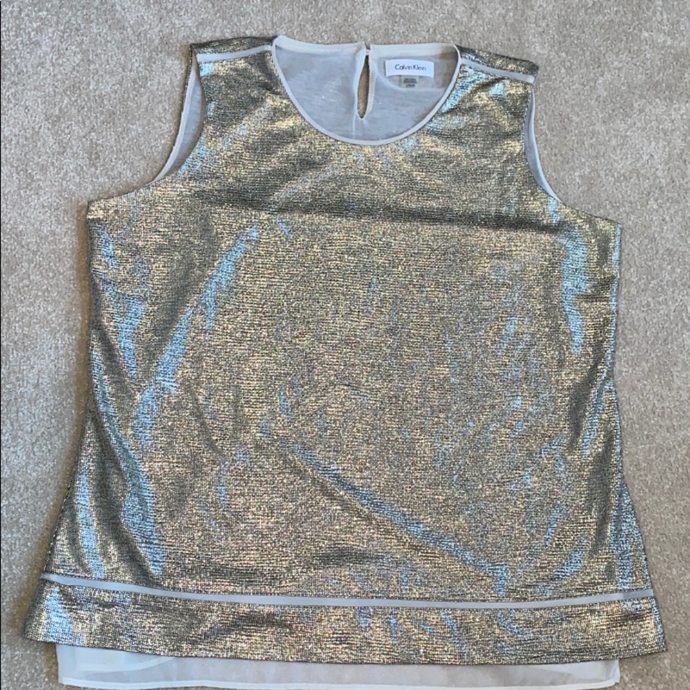 Calvin Klein Large gold sleeveless shirt